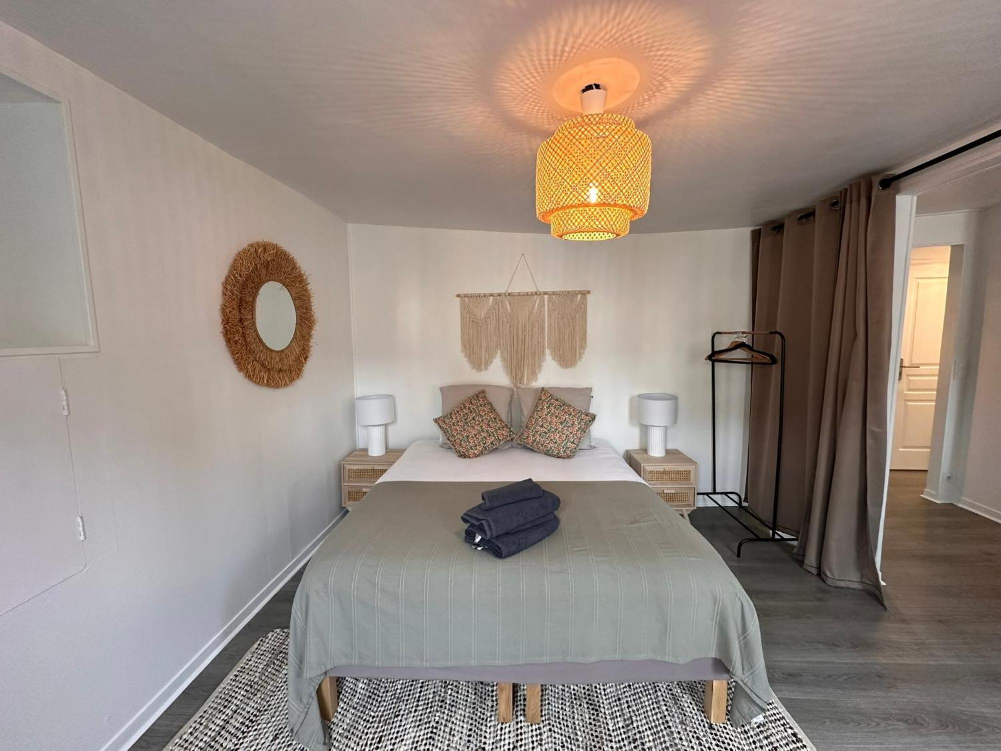 Large Apartment In City Center 옹플뢰르 외부 사진